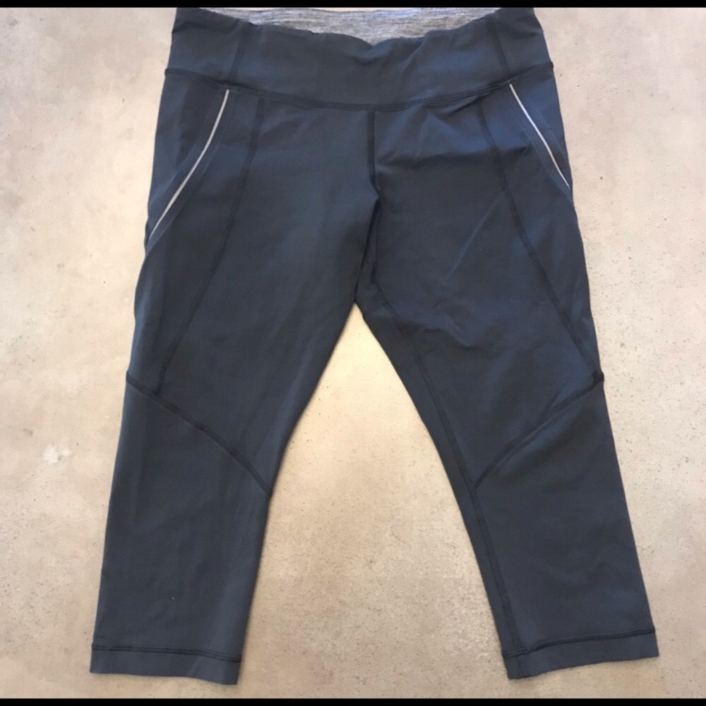 Lululemon cycling crops
